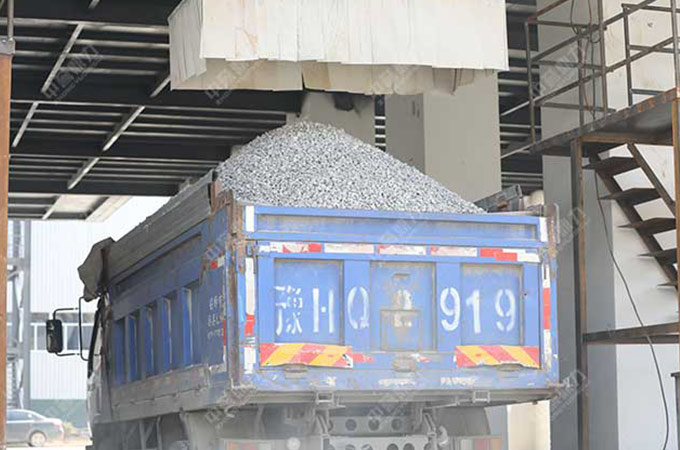 自動裝車系統(tǒng)-(2).jpg 自動裝車系統(tǒng)-(2).jpg